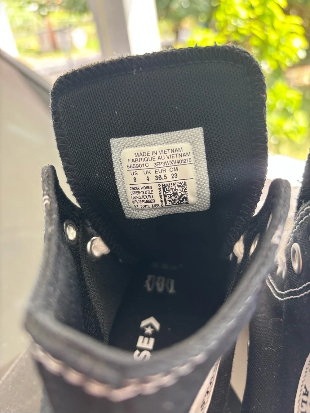 Converse Chuck Taylor Lugged Platform High Top Black/White Size 6